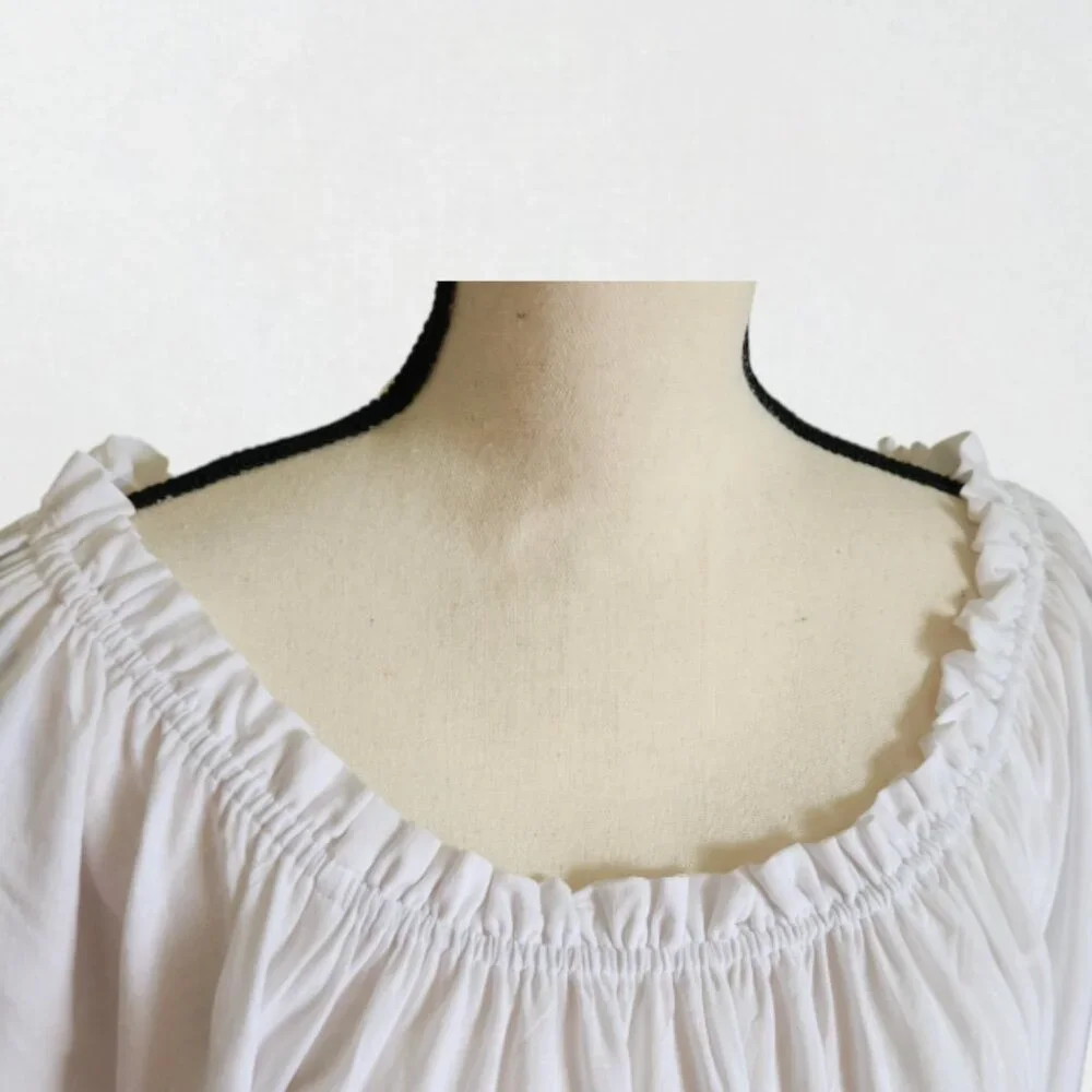 H&M Off-Shoulder Ruffle Blouse - Picture 7 of 7